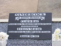 F0228/claud_sandercock_grave.png